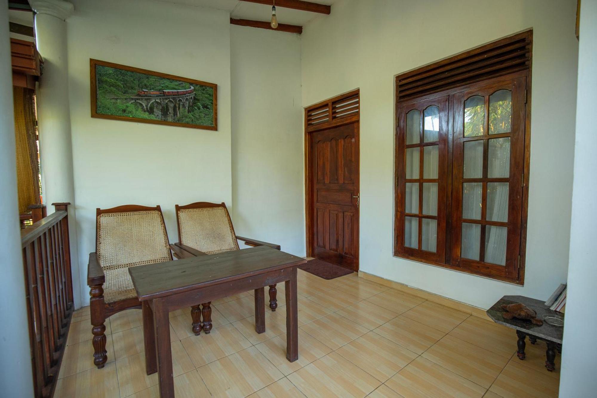 Gasthof Turtle Lamp Unawatuna
